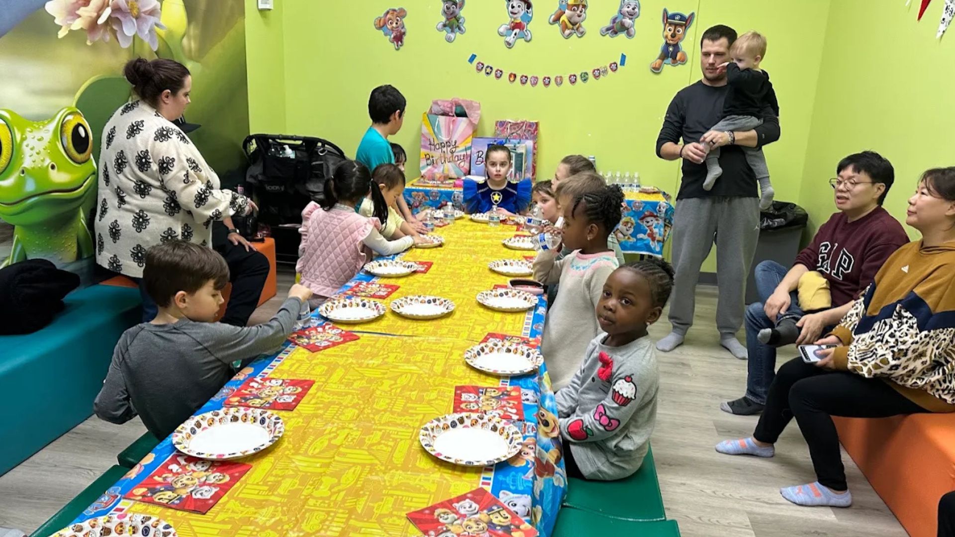 Why Birthday Party Celebrations Are More Fun at Indoor Playgrounds